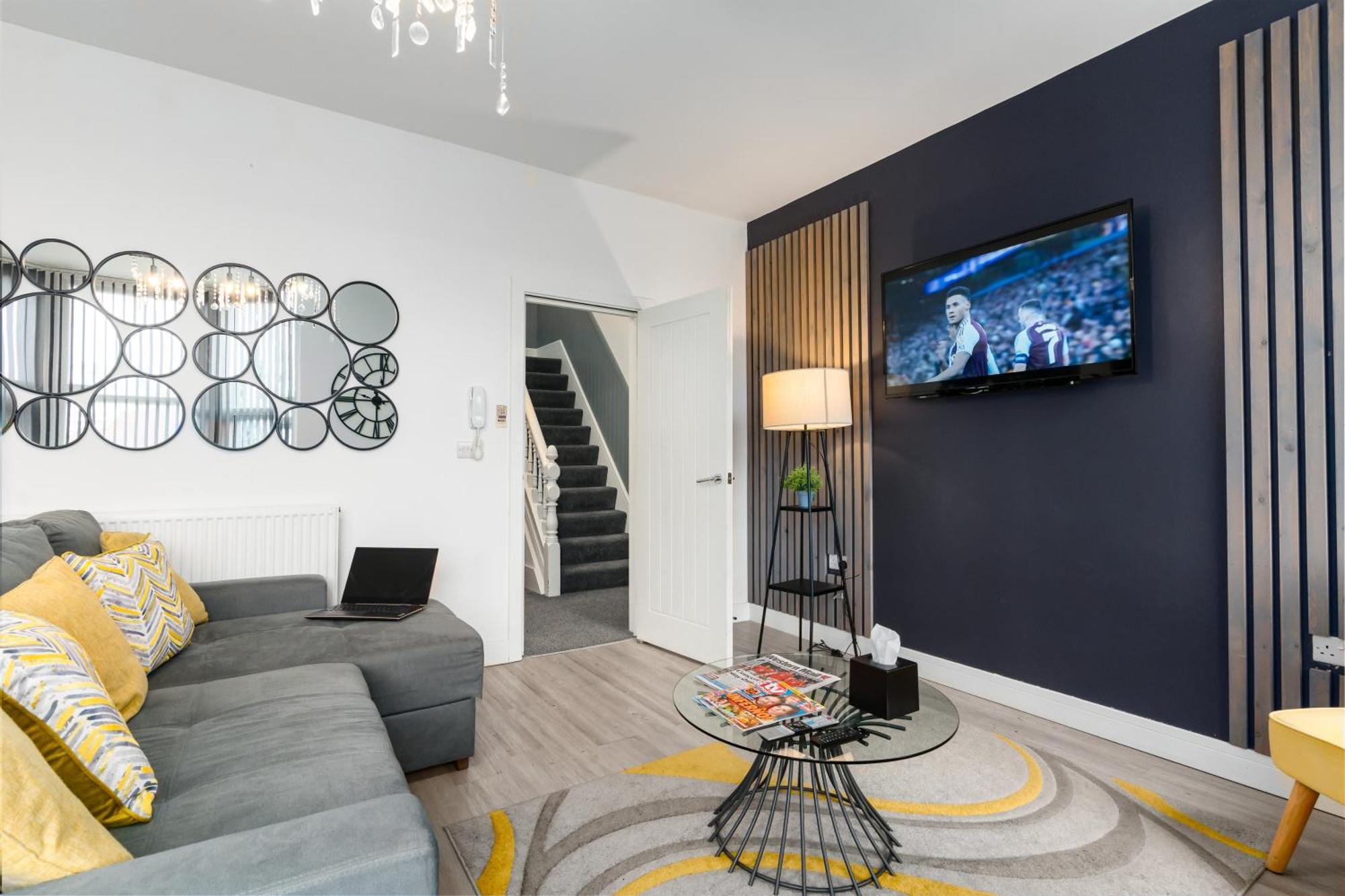 Nottage House Premier Apartments Cardiff Room photo