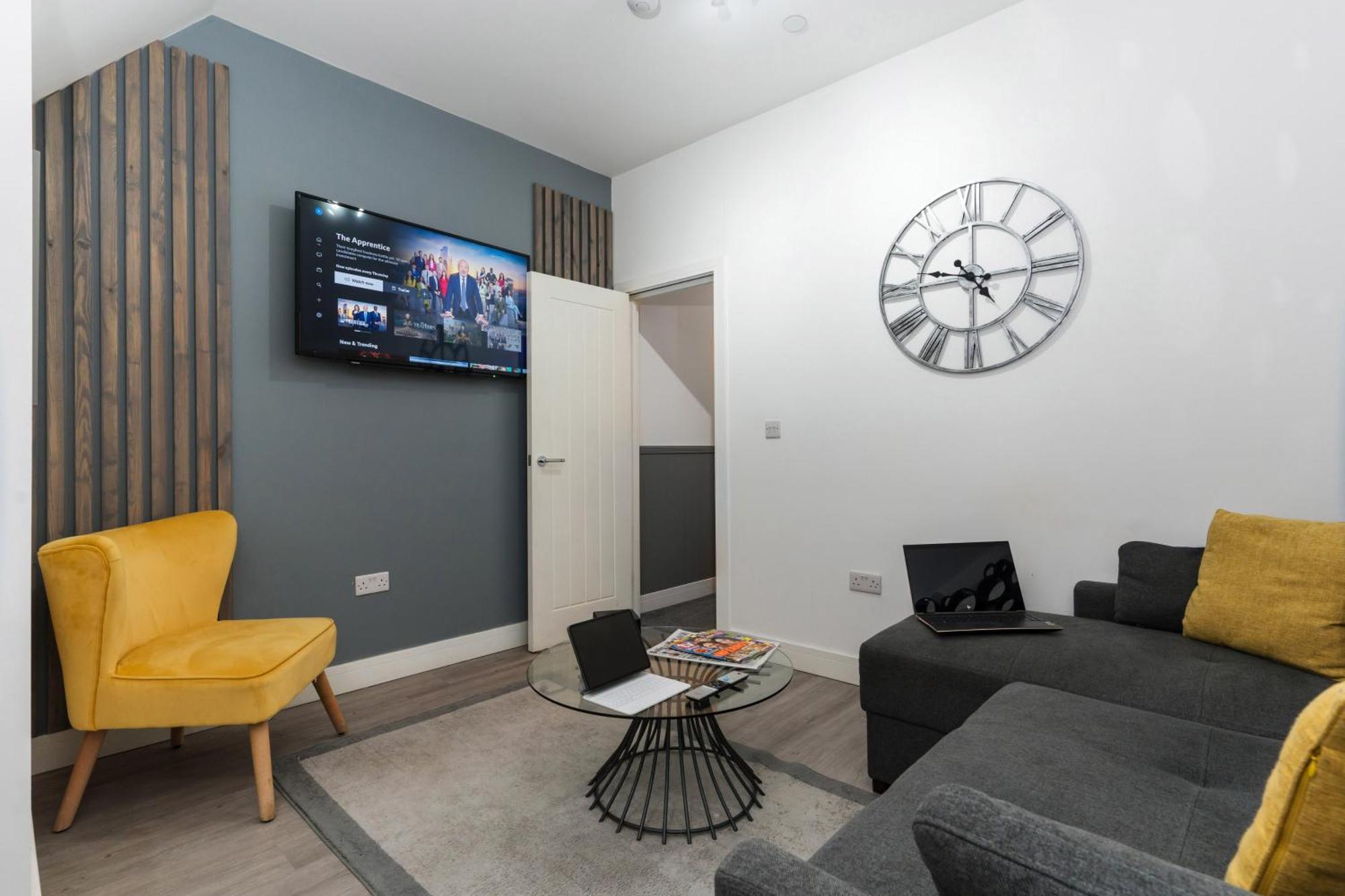 Nottage House Premier Apartments Cardiff Room photo
